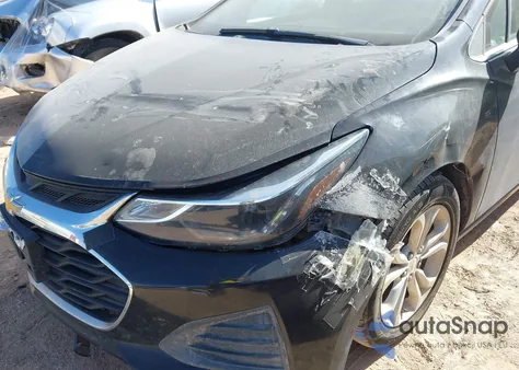 2019 Chevrolet Cruze Lt z USA, uszkodzony, nr VIN 1G1BE5SMXK7146190